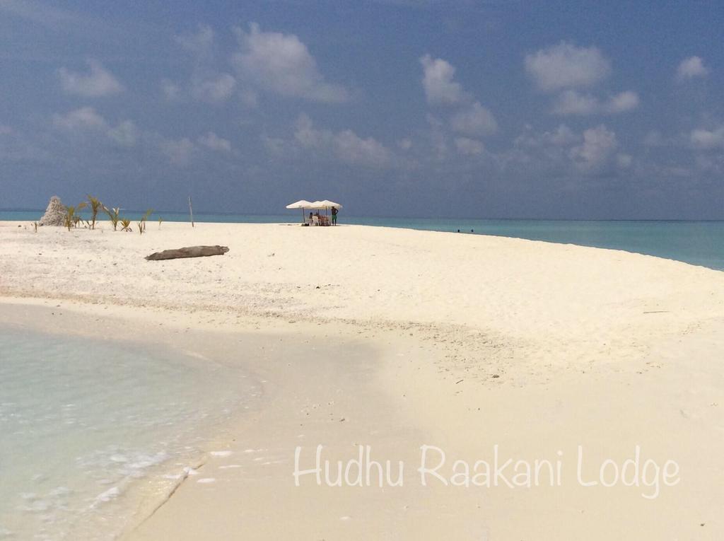 Hudhu Raakani Lodge Maldives Thinadhoo  Exterior photo